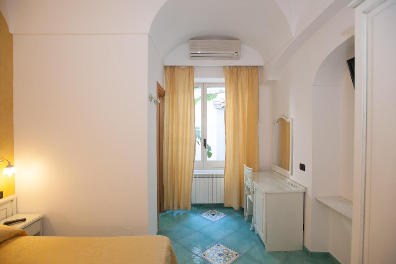 Hotel Villa Sirena - Thermae & Spa Іскія Екстер'єр фото